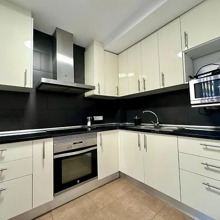 Apartament Sardina Beach *