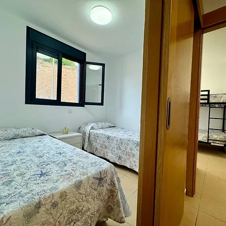 Apartament Sardina Beach *
