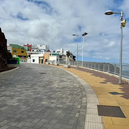 Sardina Beach Apartament