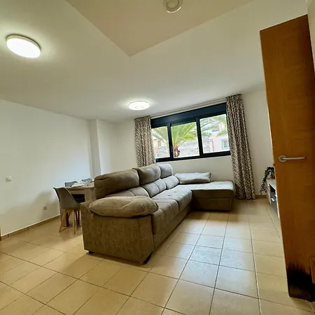 Apartament Sardina Beach *
